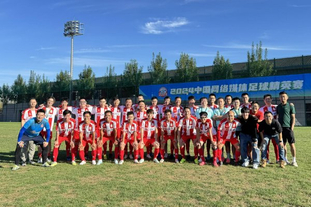 稳得可怕！胡金秋9中8高效拿下19分5板1帽 第三节10分