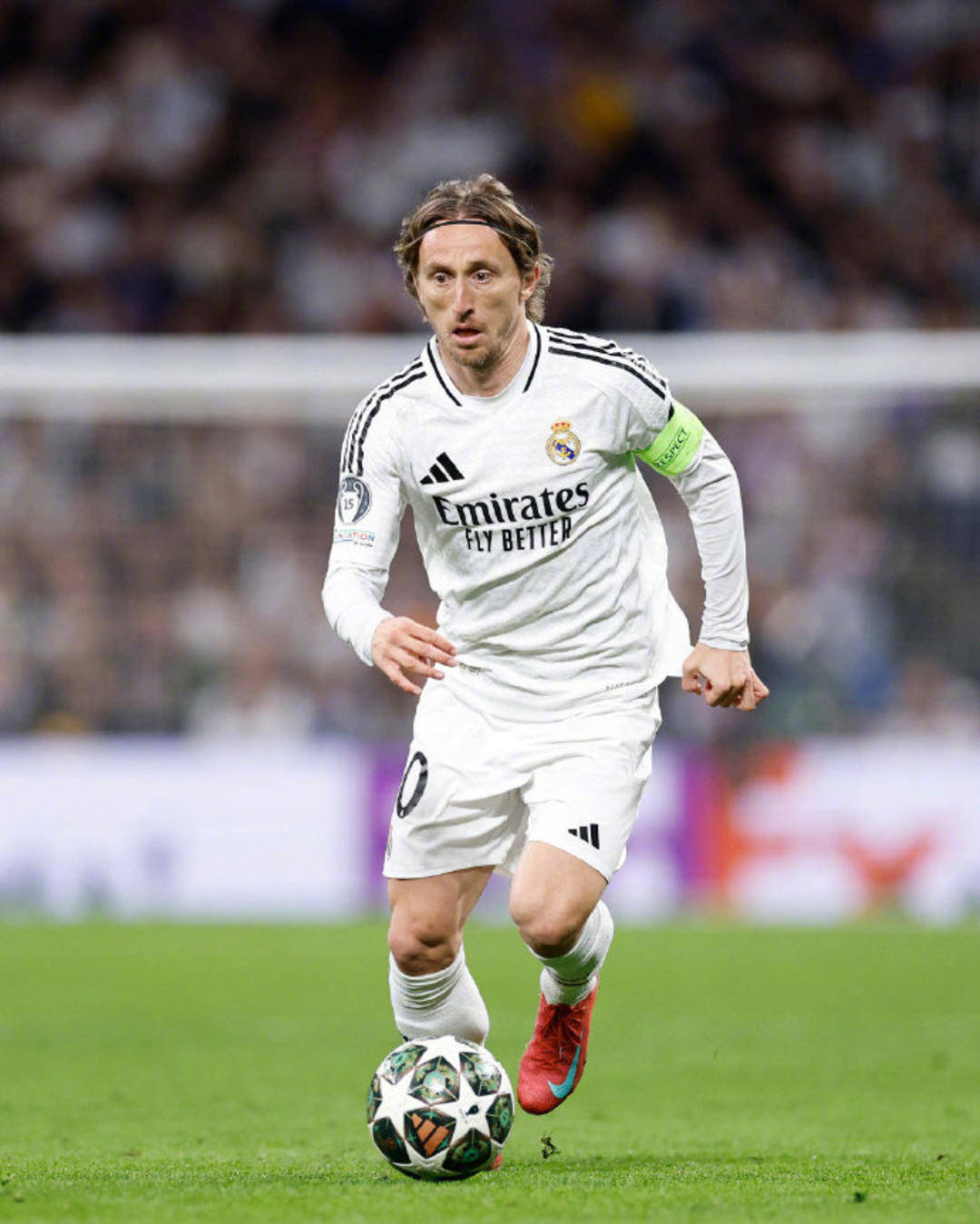 汉堡vs云达不莱梅：法比奥-维埃拉、洛孔加首发，菅原由势、施密德出战