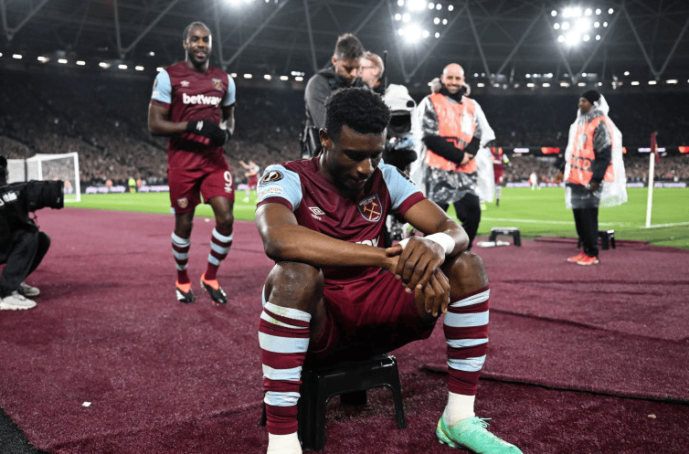 滕哈格：球员转会很正常，但最好别在一个转会窗放走四五人